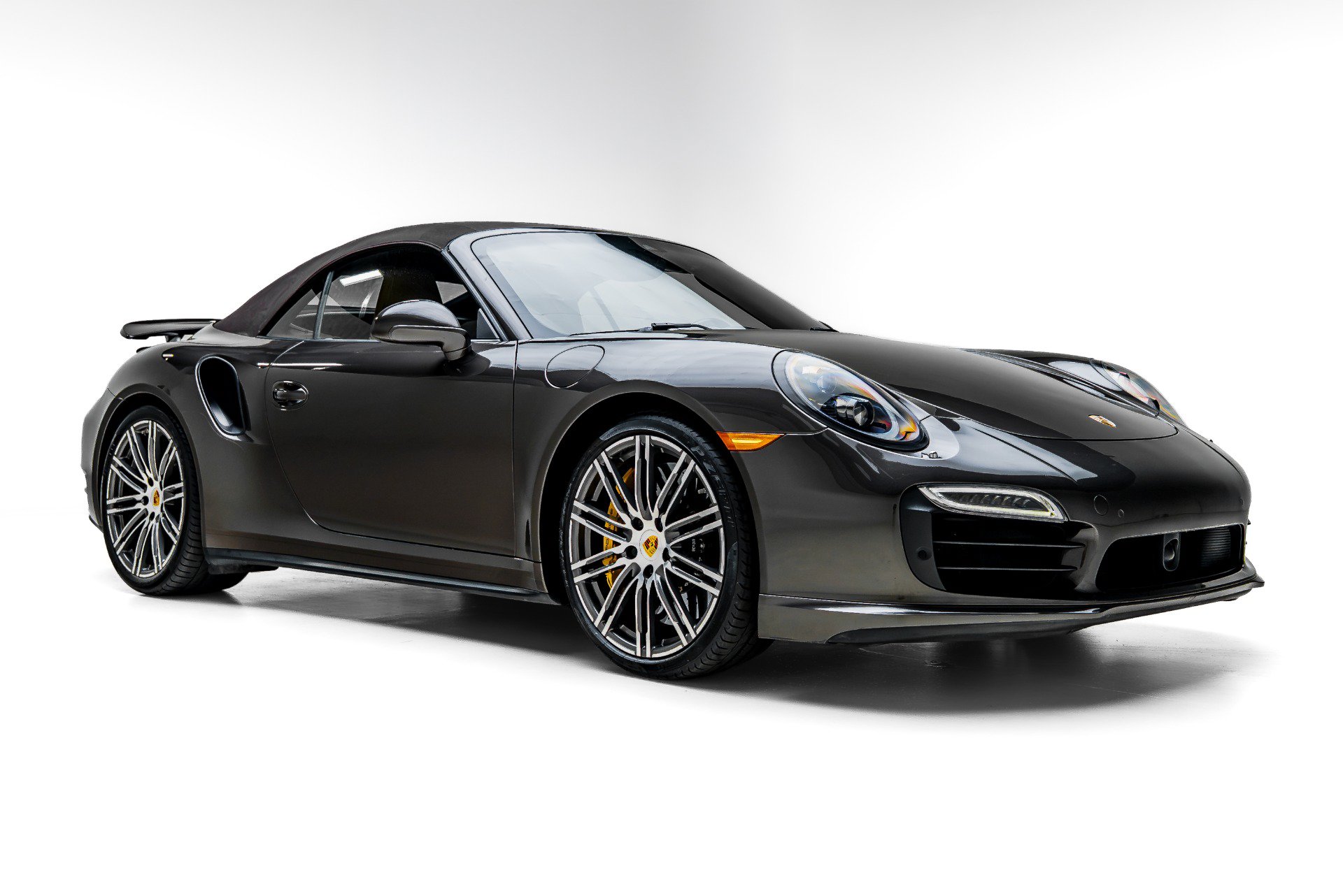 Used 2015 Porsche 911 Turbo AWD/4WD image 4