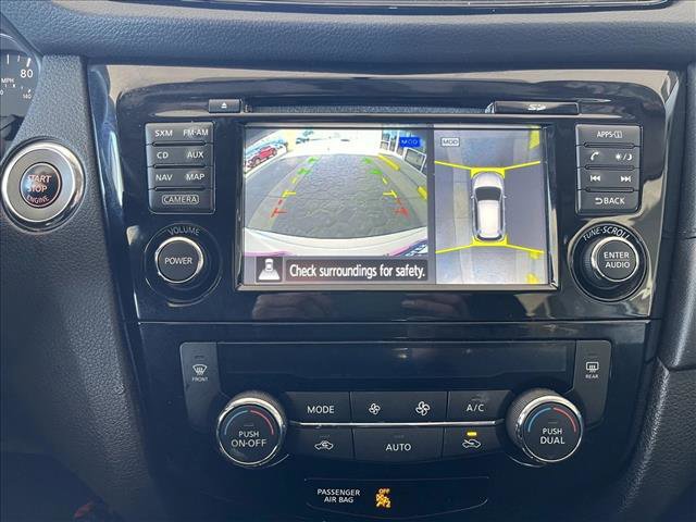 Used 2017 Nissan Rogue SV w/ SV Premium Package image 12