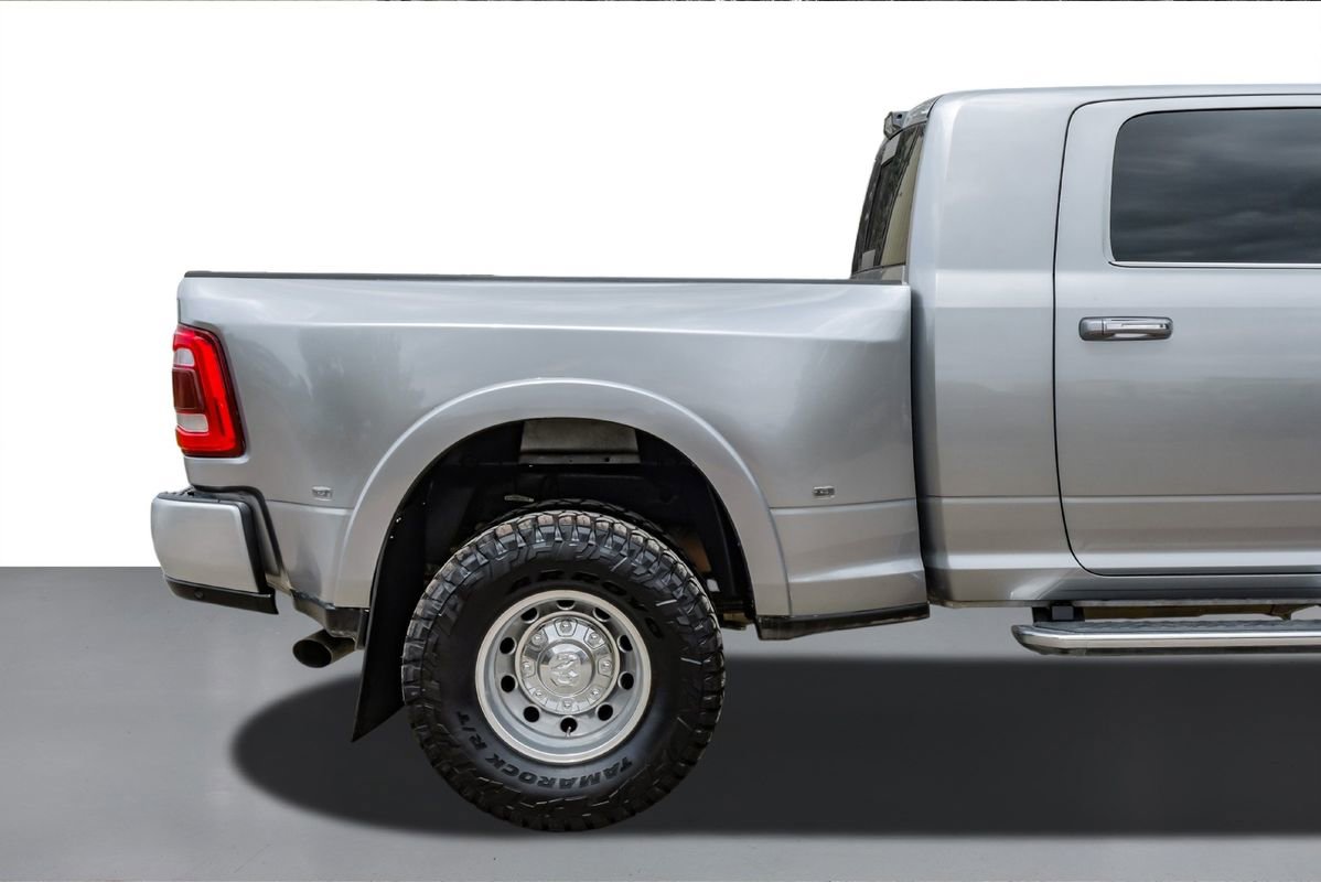 Used 2022 RAM 3500 Laramie AWD/4WD image 6