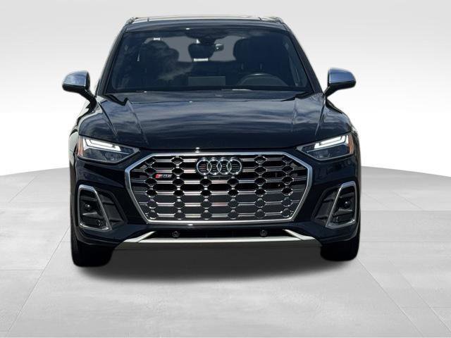 Used 2023 Audi SQ5 Premium Plus w/ Premium Plus Package AWD/4WD image 2