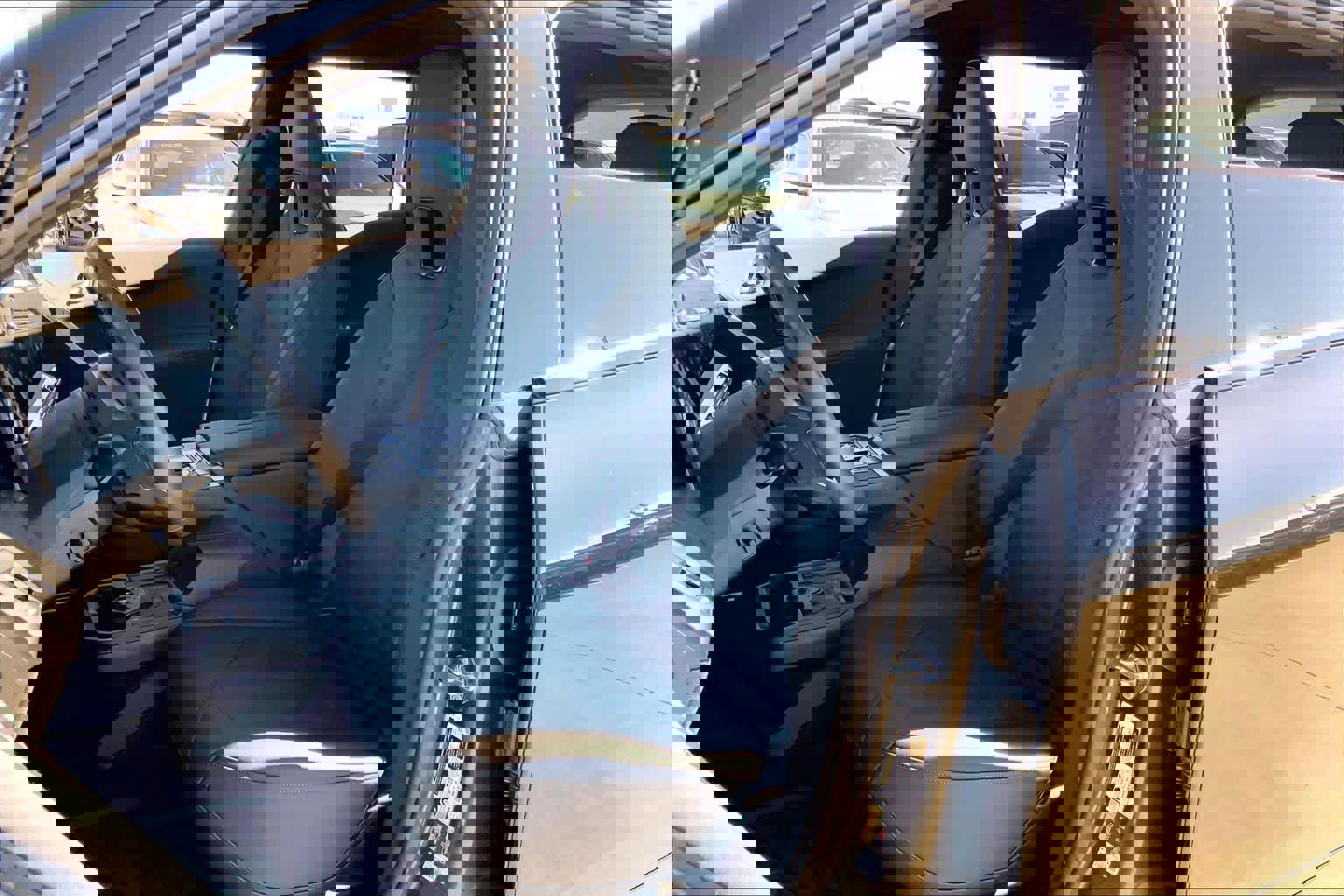 Used 2025 BMW iX M60 image 7