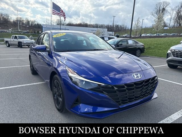 Used 2023 Hyundai Elantra SEL image 9