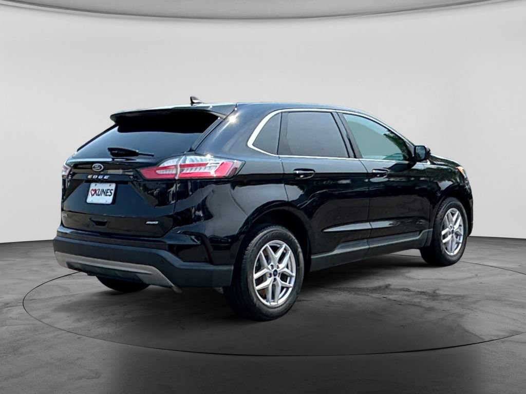 Used 2022 Ford Edge SEL AWD/4WD image 10