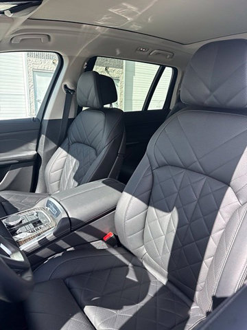 Certified 2025 BMW X7 xDrive40i w/ Premium Package AWD/4WD image 16