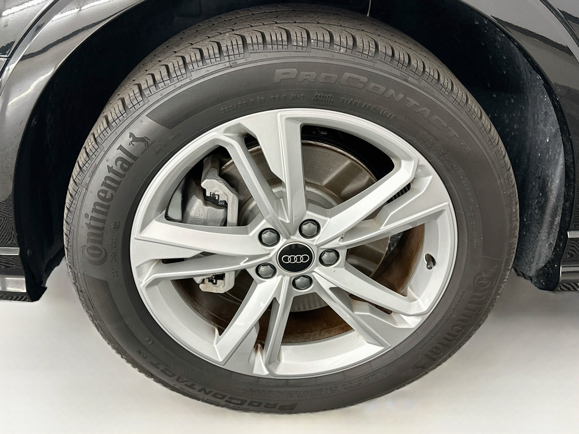 Used 2023 Audi Q3 2.0T Premium Plus w/ Premium Plus Package AWD/4WD image 11