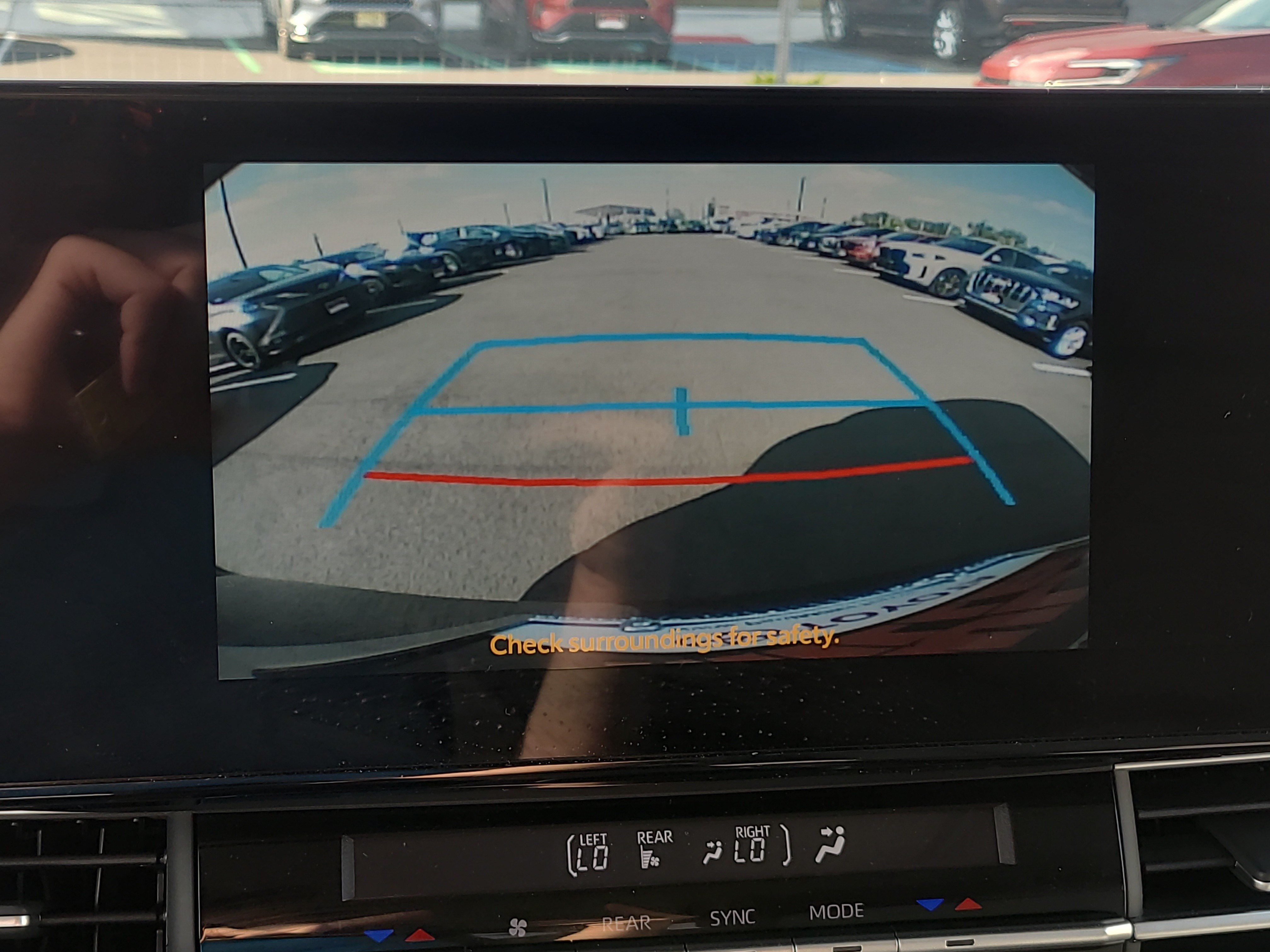 Certified 2026 Toyota Sienna XLE FWD image 26
