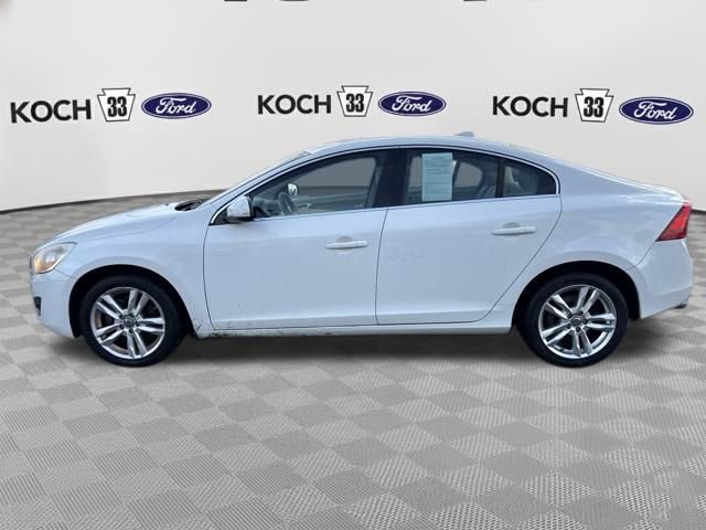 Used 2013 Volvo S60 T5 image 4