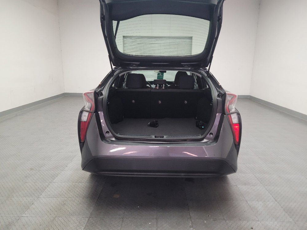 Used 2016 Toyota Prius Two FWD image 29
