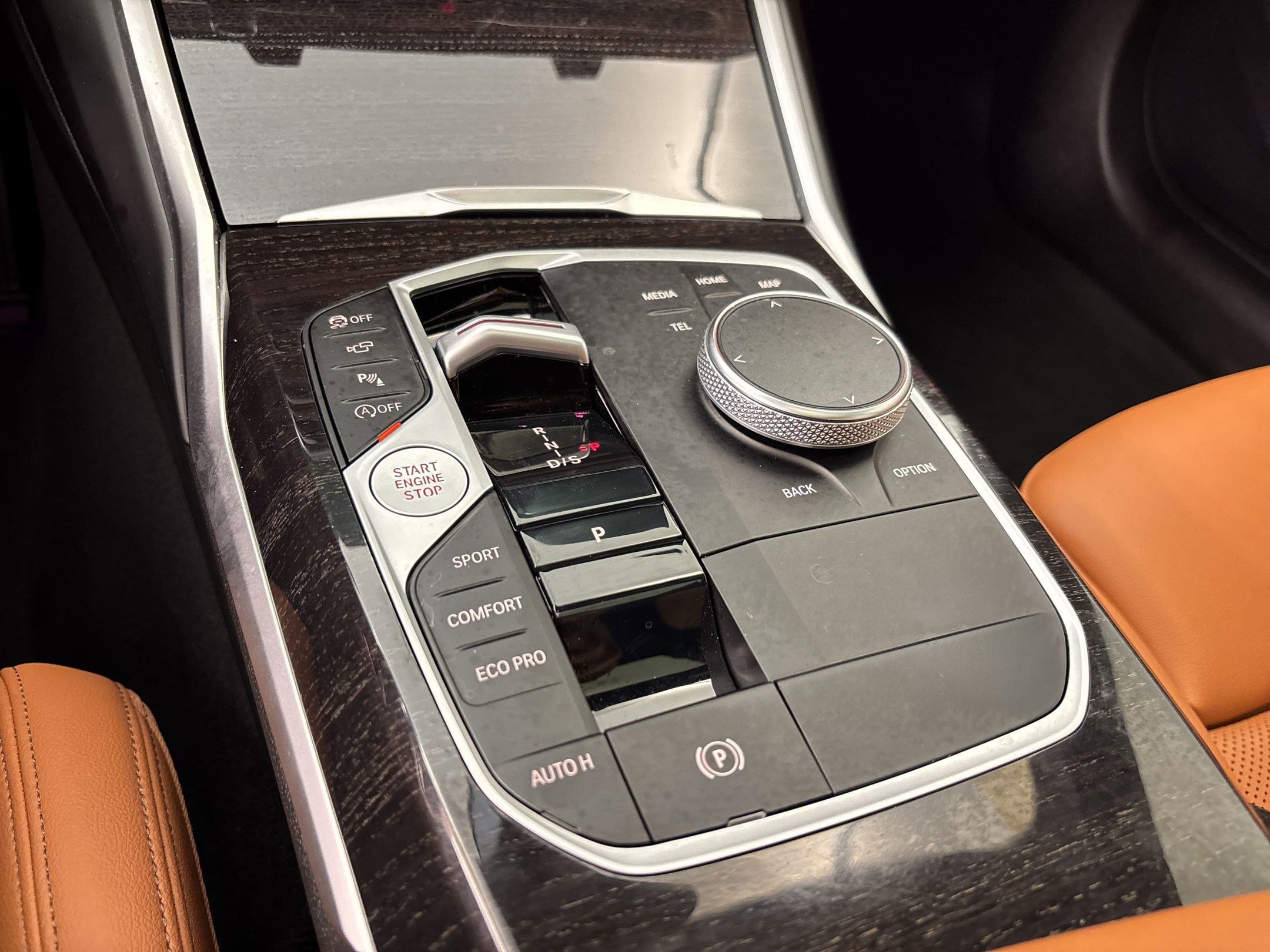 Certified 2024 BMW 330i Sedan w/ Convenience Package image 16