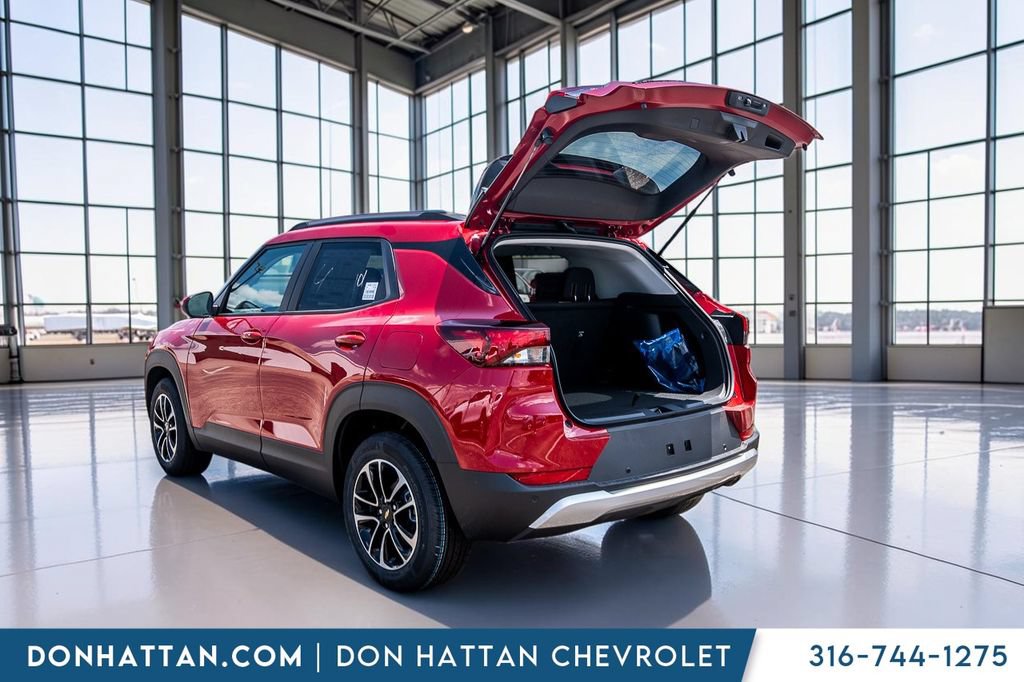 New 2026 Chevrolet TrailBlazer LT w/ Driver Confidence Package FWD image 25