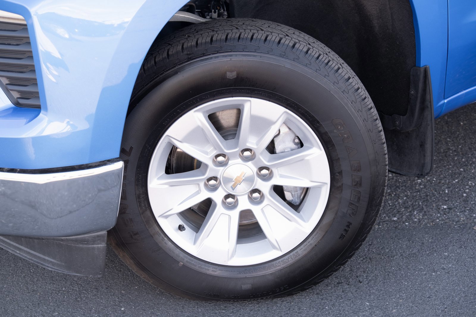 Used 2025 Chevrolet Silverado 1500 LT image 19