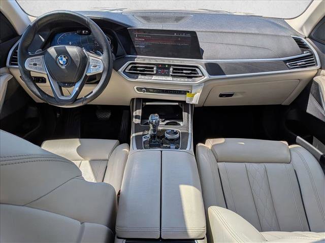 Used 2022 BMW X7 xDrive40i w/ Executive Package AWD/4WD image 19