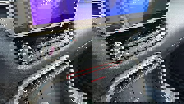 New 2025 Toyota Tundra Limited w/ TRD Off-Road Package image 38