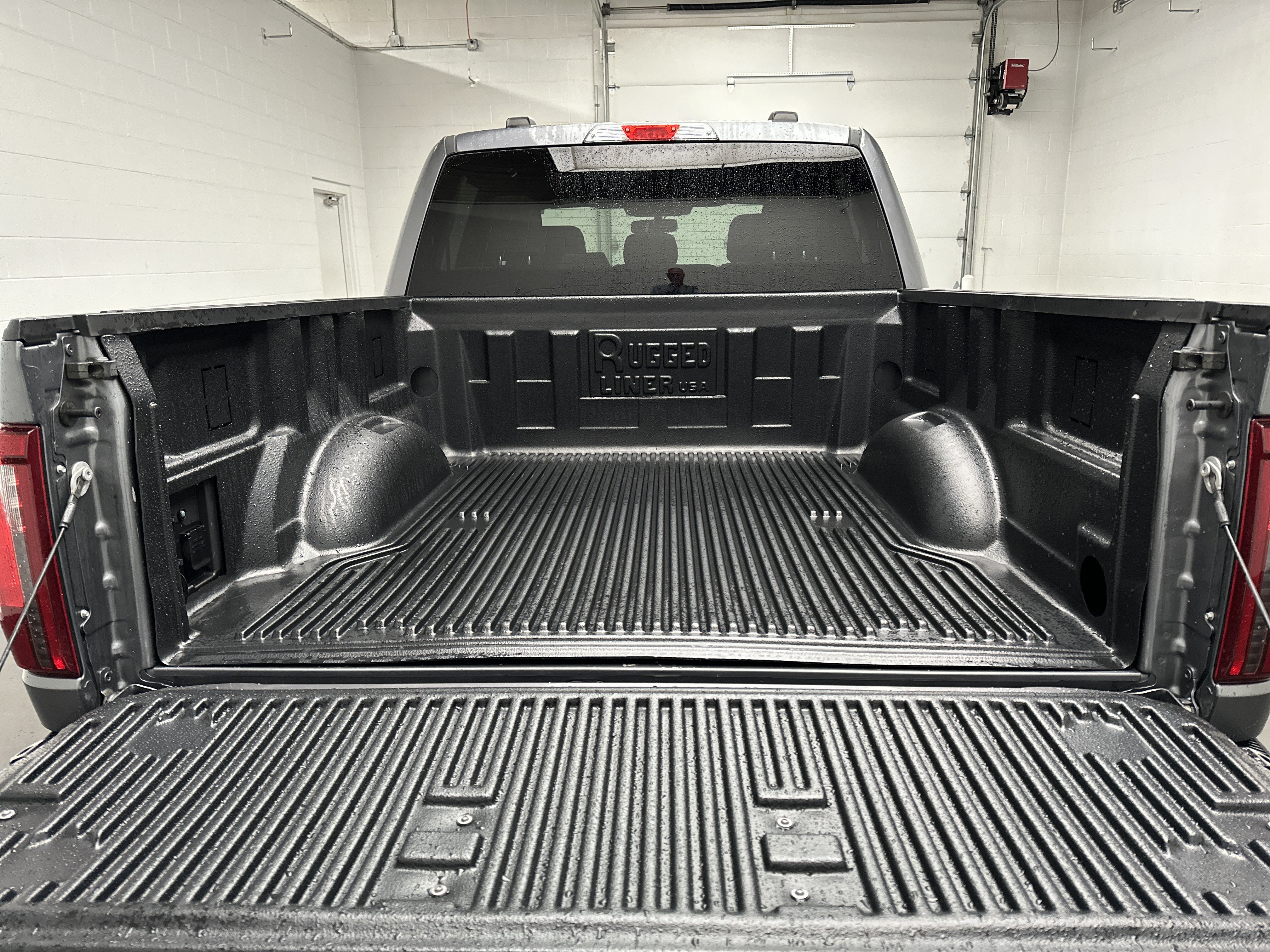 Used 2024 Ford F150 XLT w/ Mobile Office Package AWD/4WD image 17