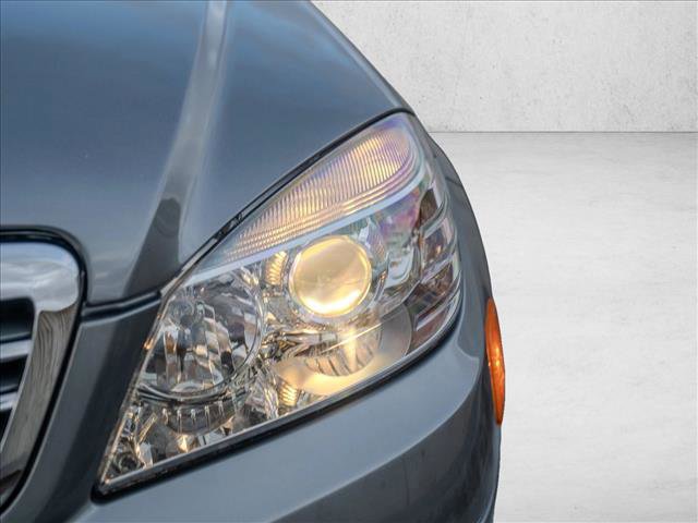 Used 2011 Mercedes-Benz C 300 4MATIC Sedan image 10