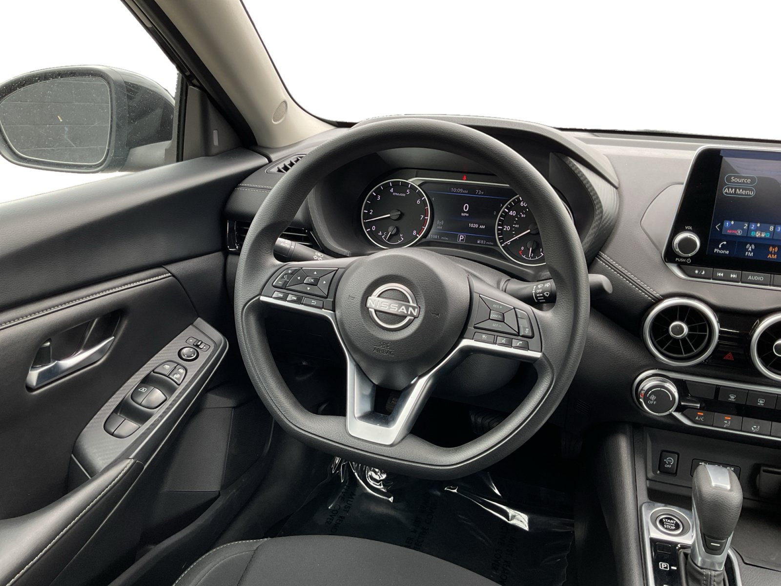 Used 2025 Nissan Sentra SV FWD image 10