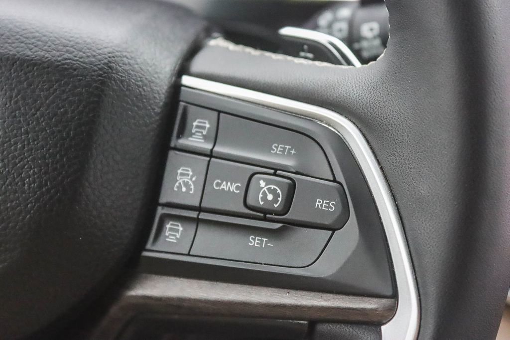 Used 2023 Jeep Grand Cherokee 4WD 4xe image 26