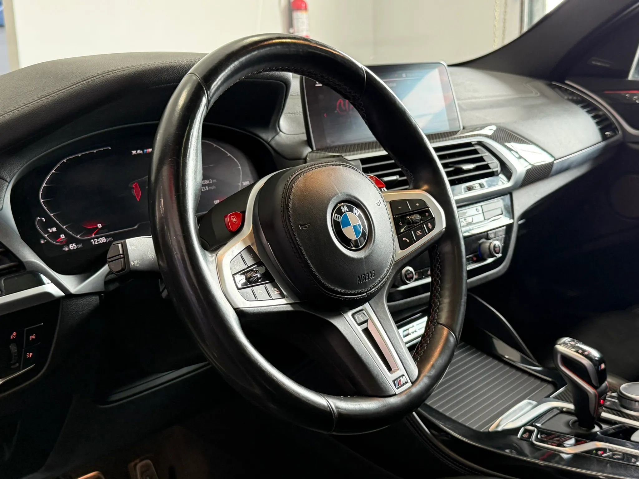 Used 2021 BMW X4 M w/ Executive Package image 9