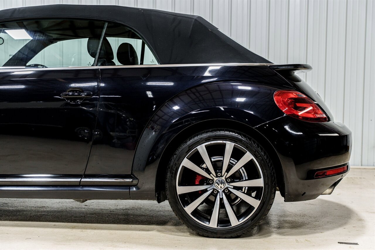 Used 2014 Volkswagen Beetle R-Line FWD image 4