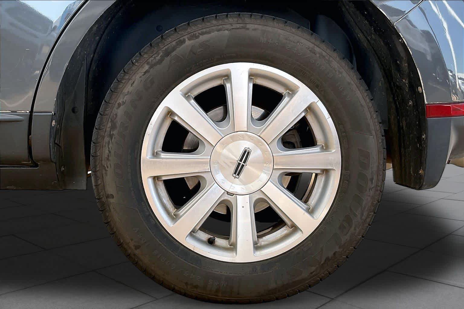 Used 2007 Lincoln MKX 2WD image 10