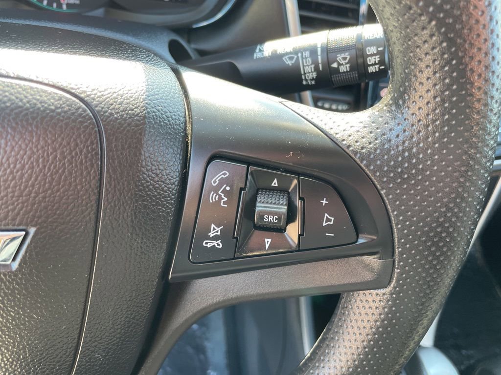 Used 2022 Chevrolet Trax LT AWD/4WD image 14