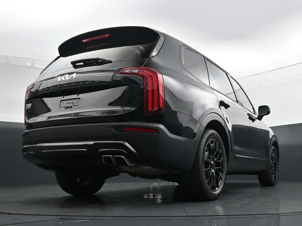Used 2022 Kia Telluride SX w/ Nightfall Edition Package AWD/4WD image 35