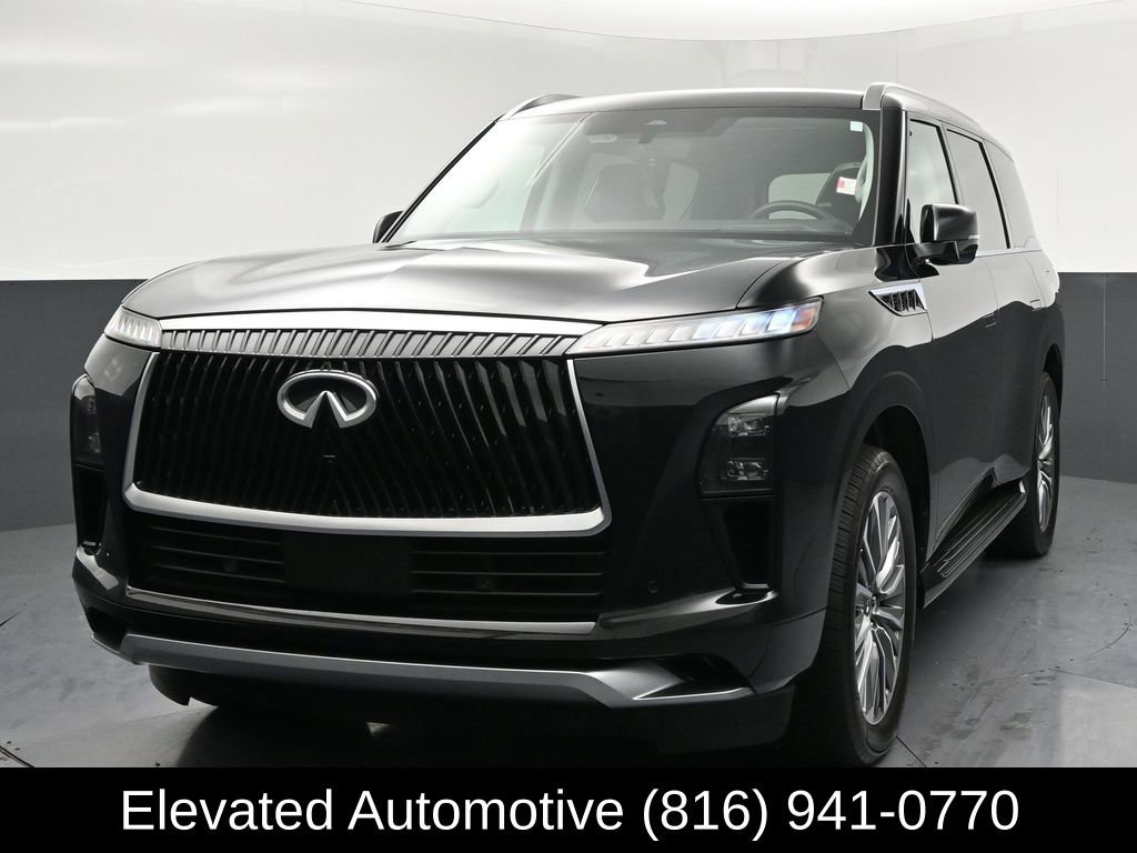 Used 2025 INFINITI QX80 Sensory image 3