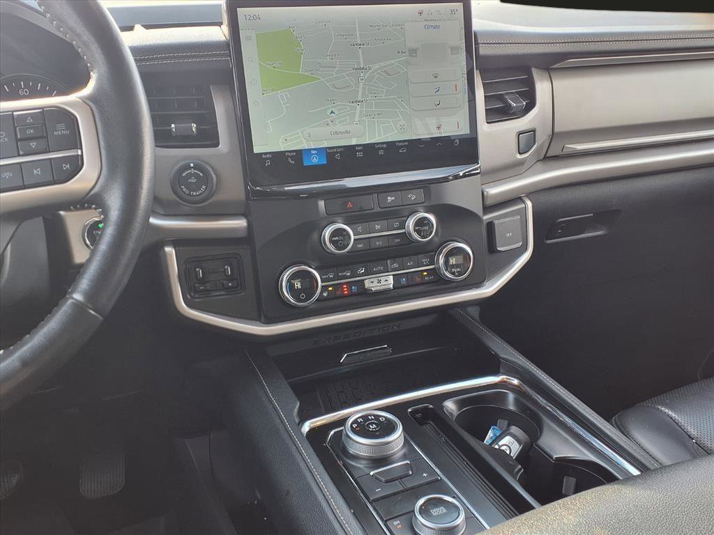 Used 2022 Ford Expedition XLT image 6