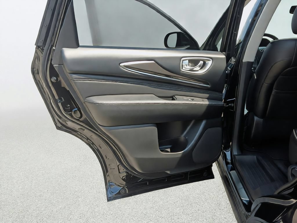 Used 2019 INFINITI QX60 Luxe w/ Essential Package AWD/4WD image 29
