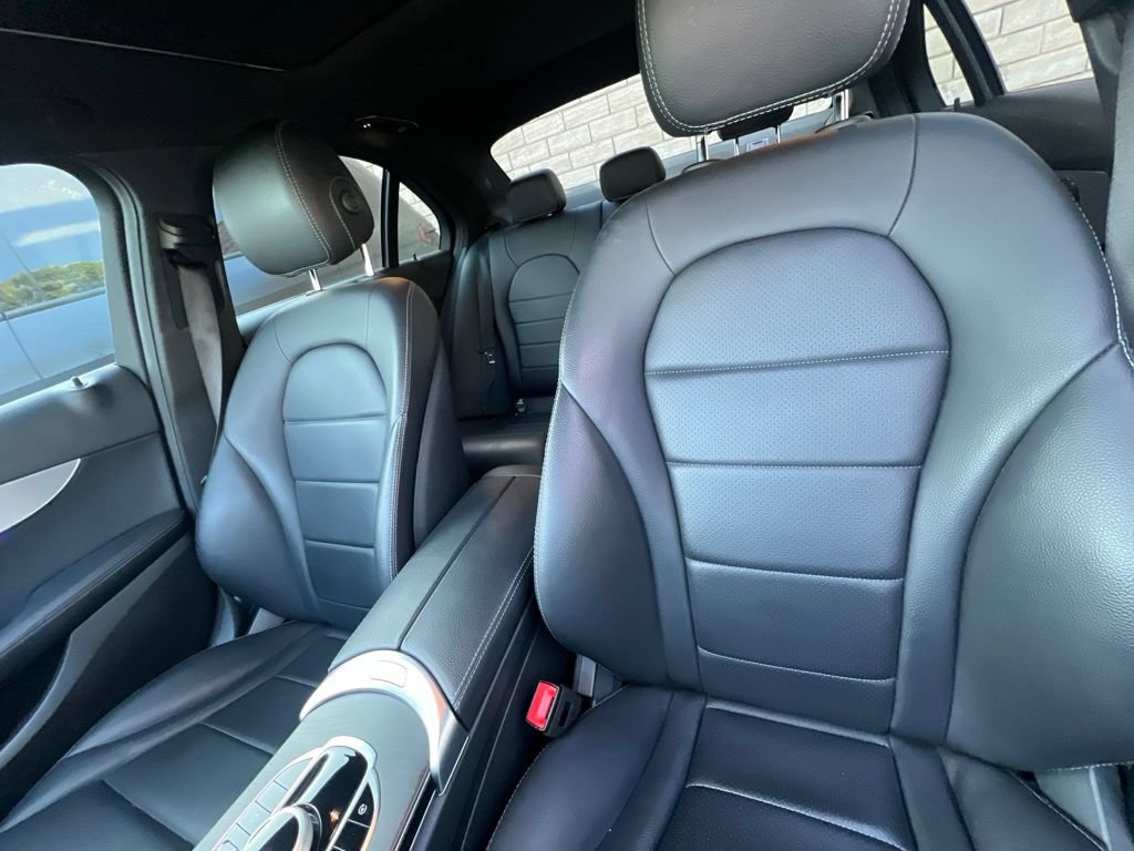 Used 2019 Mercedes-Benz C 300 Sedan image 17