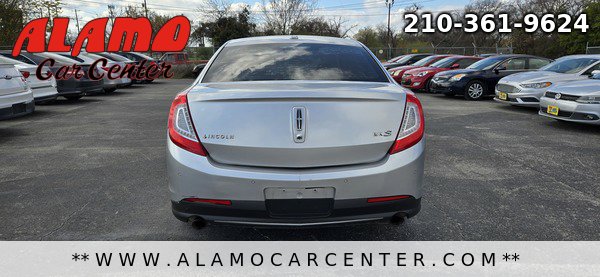 Used 2013 Lincoln MKS image 4