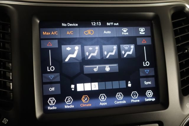 Used 2021 Jeep Cherokee Latitude Lux w/ Comfort/Convenience Group AWD/4WD image 31