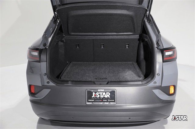 Used 2023 Volkswagen ID.4 Pro image 4