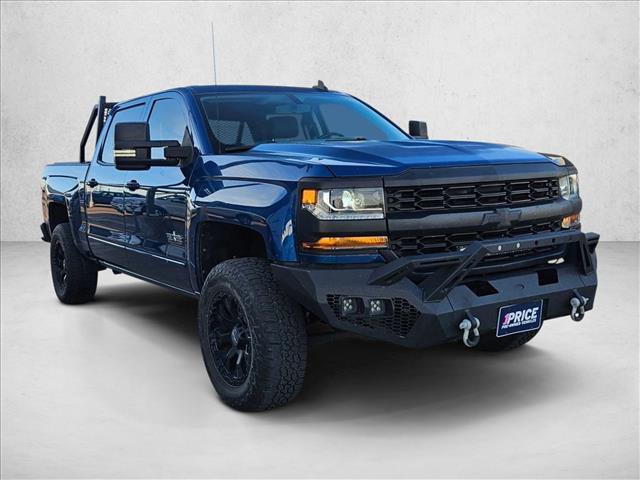 Used 2018 Chevrolet Silverado 1500 LT w/ Texas Edition image 3