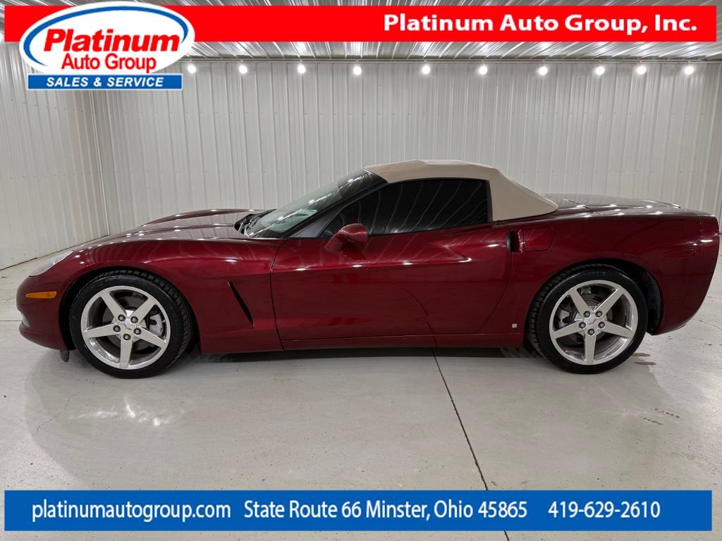 Used 2007 Chevrolet Corvette Convertible w/ Preferred Equipment Group RWD image 3