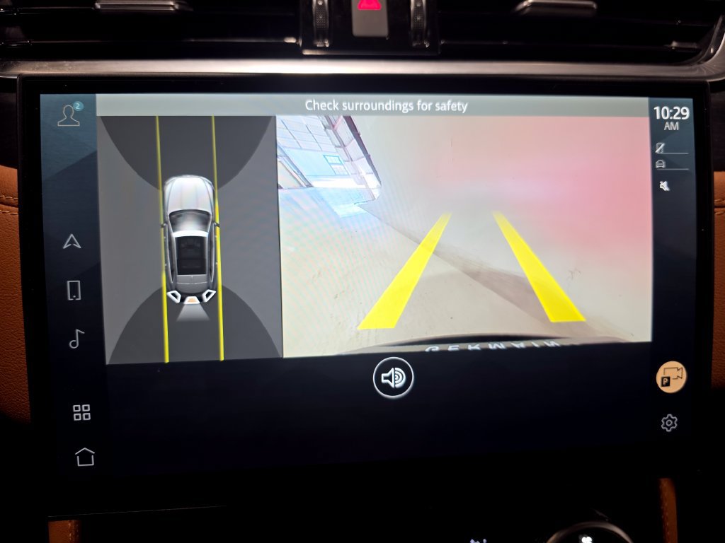 Certified 2025 Jaguar F-PACE R-Dynamic S AWD/4WD image 32