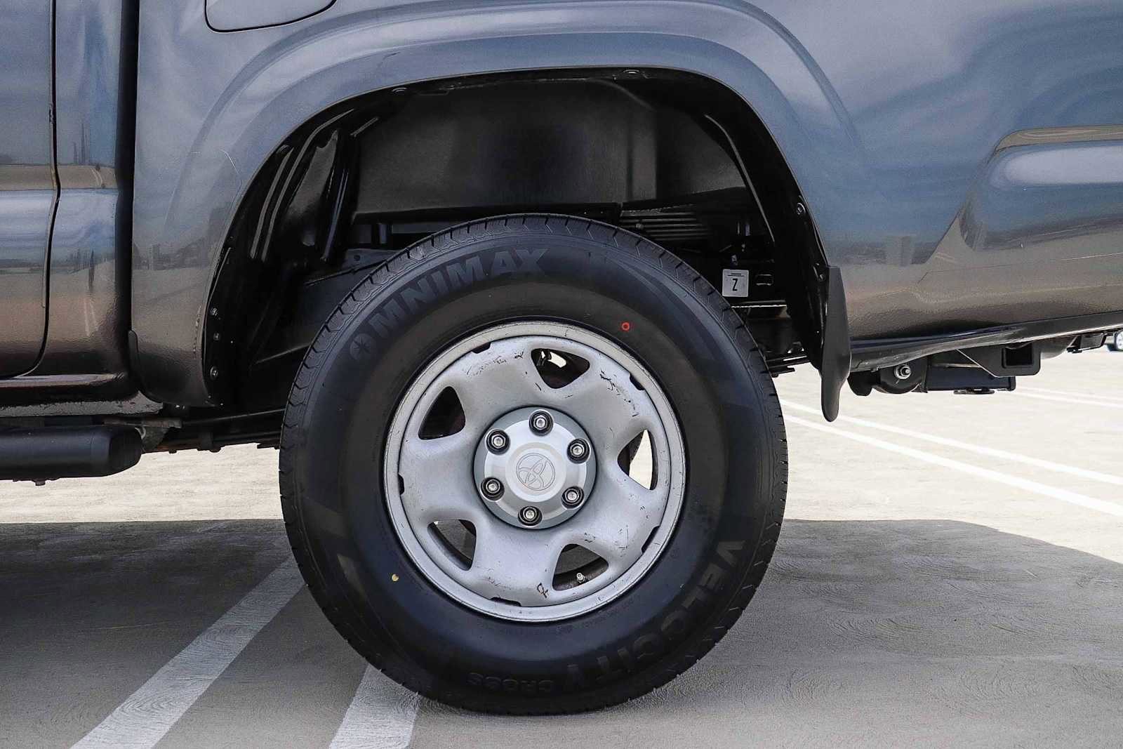 Used 2021 Toyota Tacoma SR5 image 10