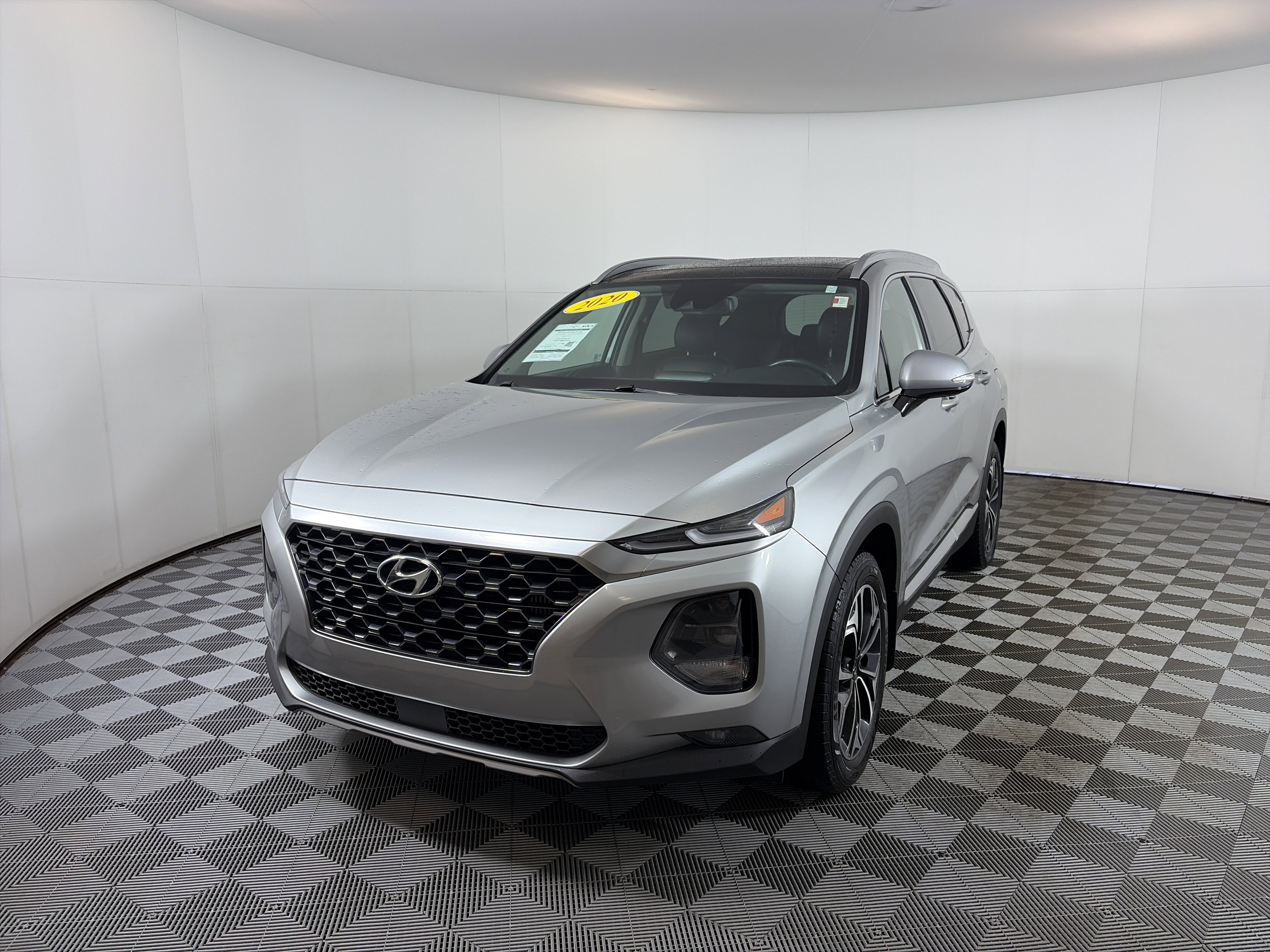 Used 2020 Hyundai Santa Fe SEL image 2