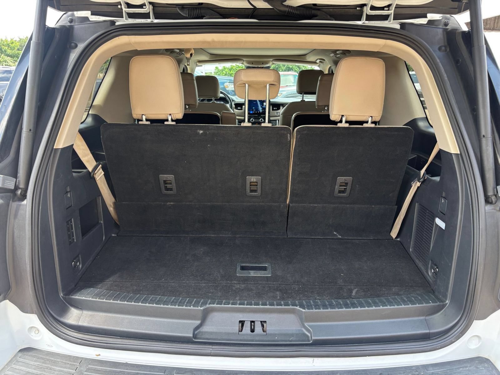 Used 2024 Ford Expedition Limited AWD/4WD image 35