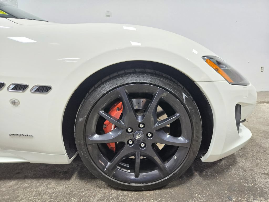 Used 2016 Maserati GranTurismo Sport RWD image 54