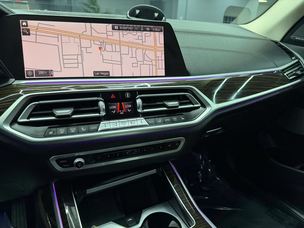 Used 2020 BMW X7 xDrive40i AWD/4WD image 25
