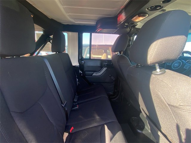 Used 2015 Jeep Wrangler Unlimited Sport image 13