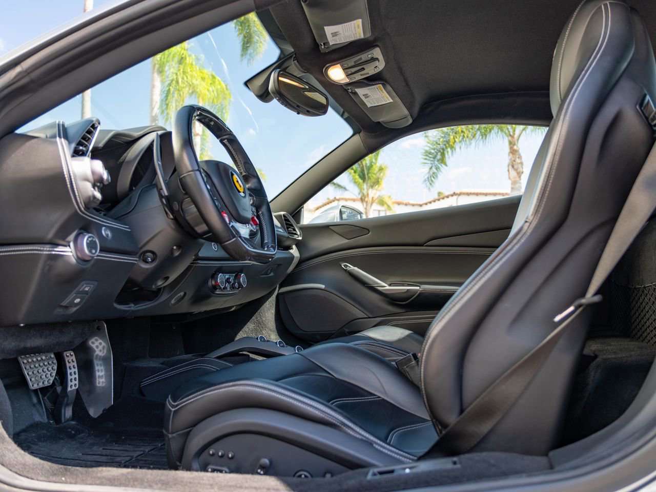 Used 2018 Ferrari 488 GTB image 24