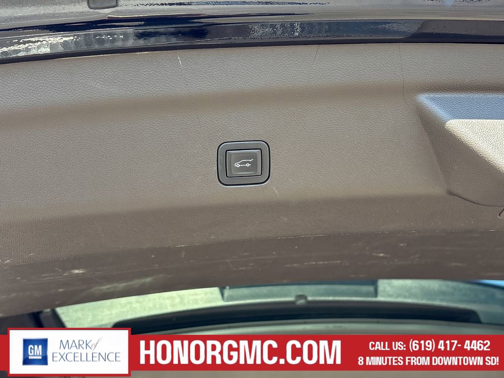 Used 2023 GMC Yukon Denali image 22