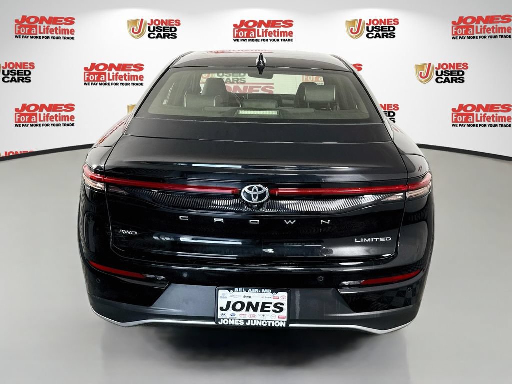 Certified 2023 Toyota Crown w/ Advanced Technology Package AWD/4WD image 18