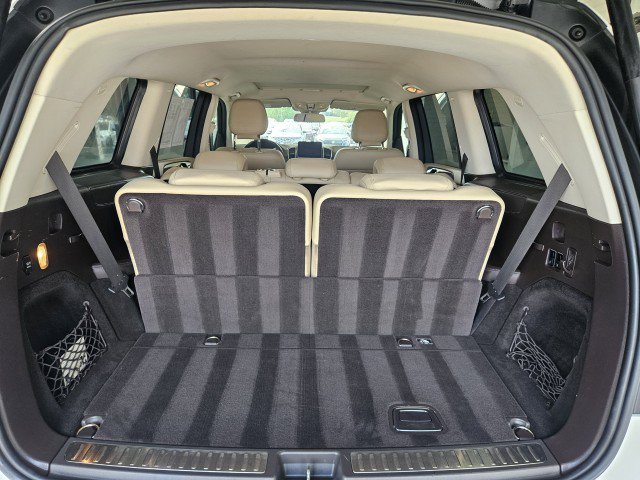 Used 2017 Mercedes-Benz GLS 450 4MATIC image 11