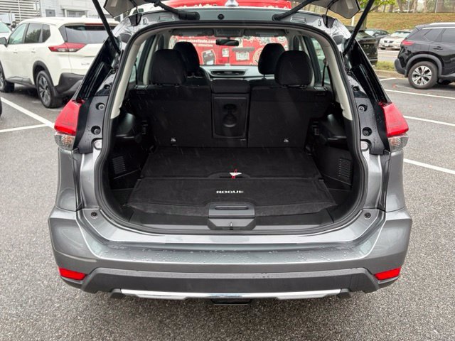 Used 2018 Nissan Rogue S AWD/4WD image 7