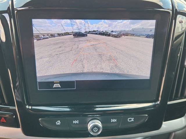 Used 2023 Chevrolet Traverse LT image 17