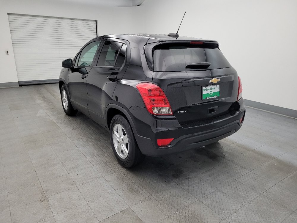 Used 2020 Chevrolet Trax LS w/ Tint and Cruise Package FWD image 5