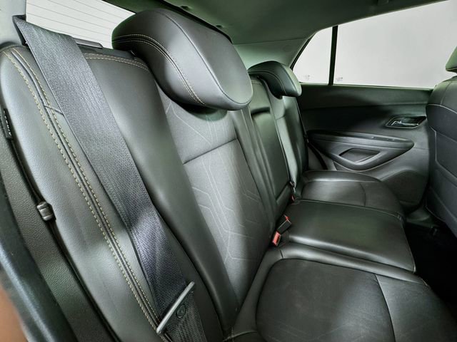 Used 2018 Chevrolet Trax LT w/ Driver Confidence Package image 24